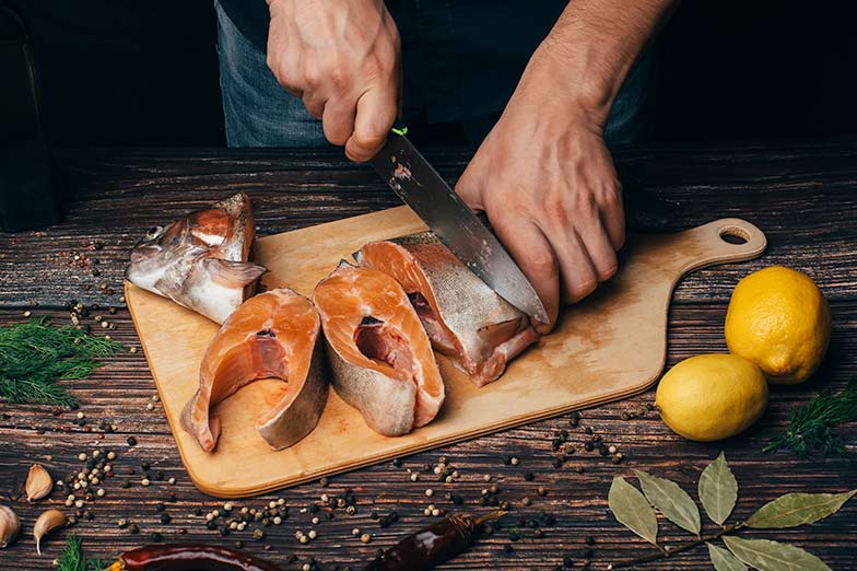 Easy knife tips for setting your own delicious records in the kitchen