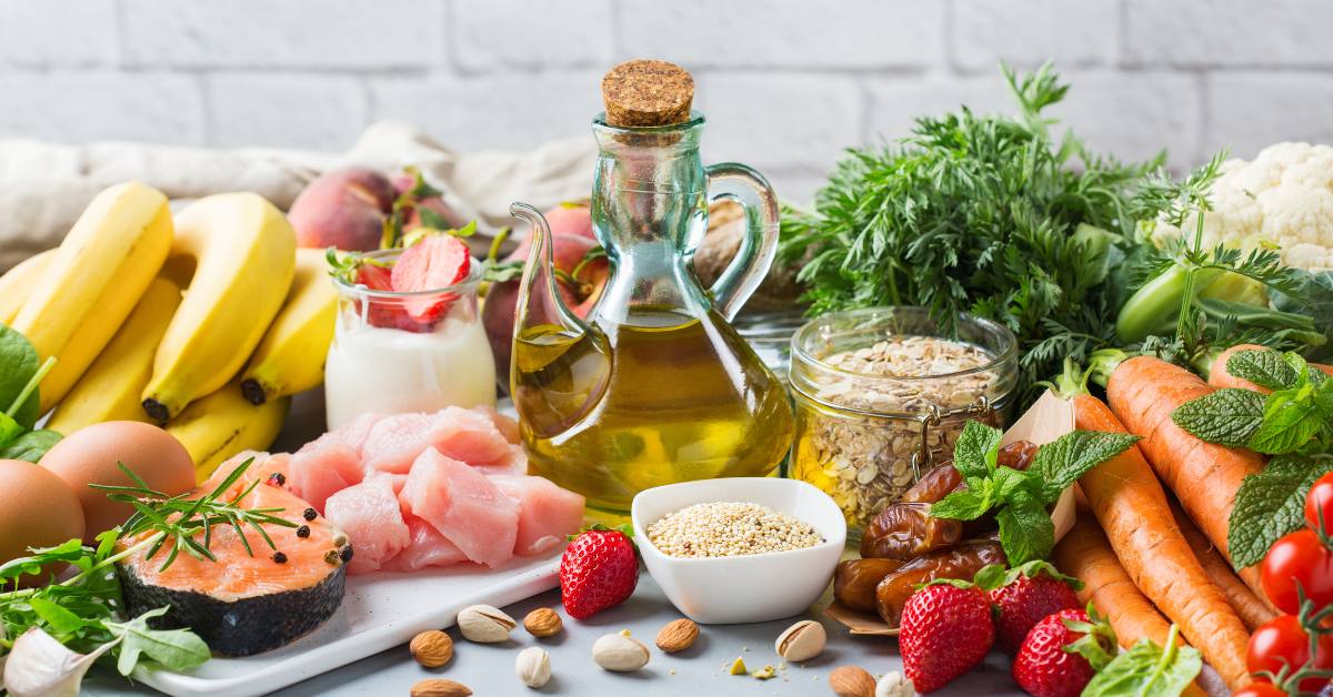 selection of Mediterranean diet foods_feat image